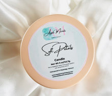 Load image into Gallery viewer, Wooden Wick Candle
